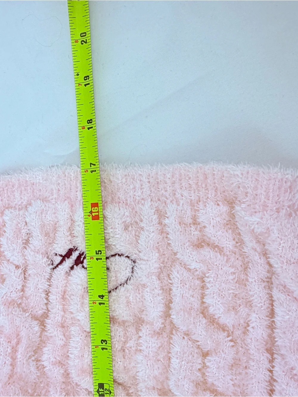 RARE Golf Wang Pink Very Fuzzy Furry Cable Knit Streetwear Shorts, Mens sz L